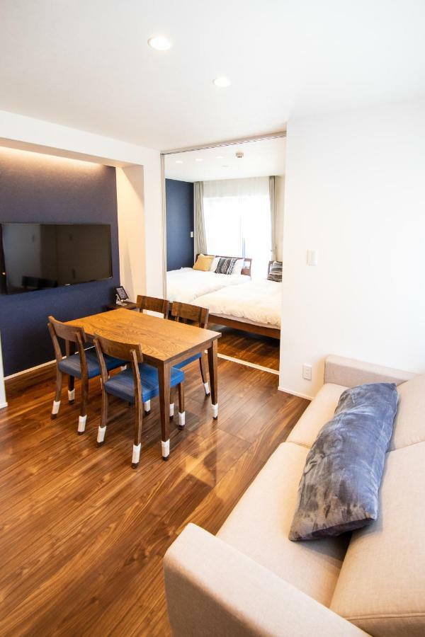 Apartment Hotel Tenjin TUMUGU Fukuoka  Bagian luar foto