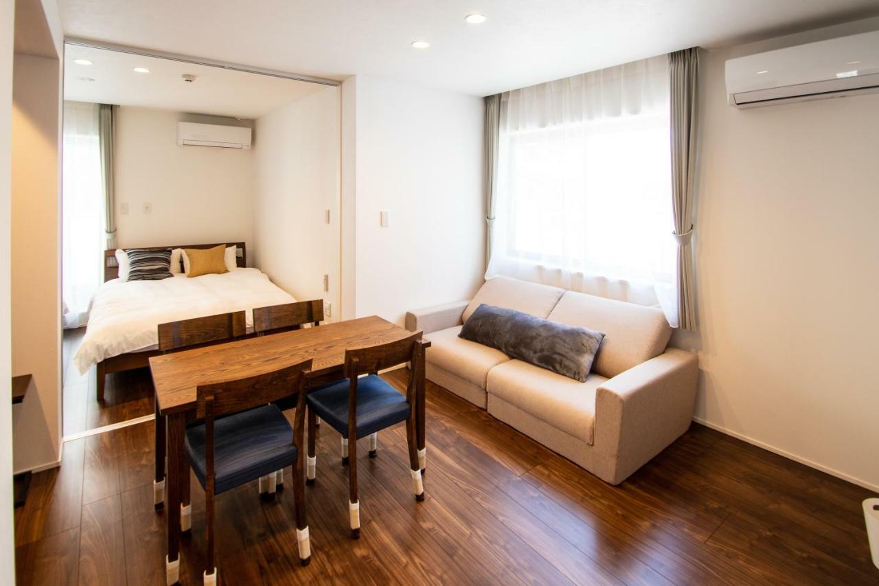 Apartment Hotel Tenjin TUMUGU Fukuoka  Bagian luar foto